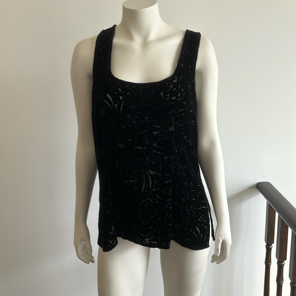 Putumayo extra large black sleeves top NWOT